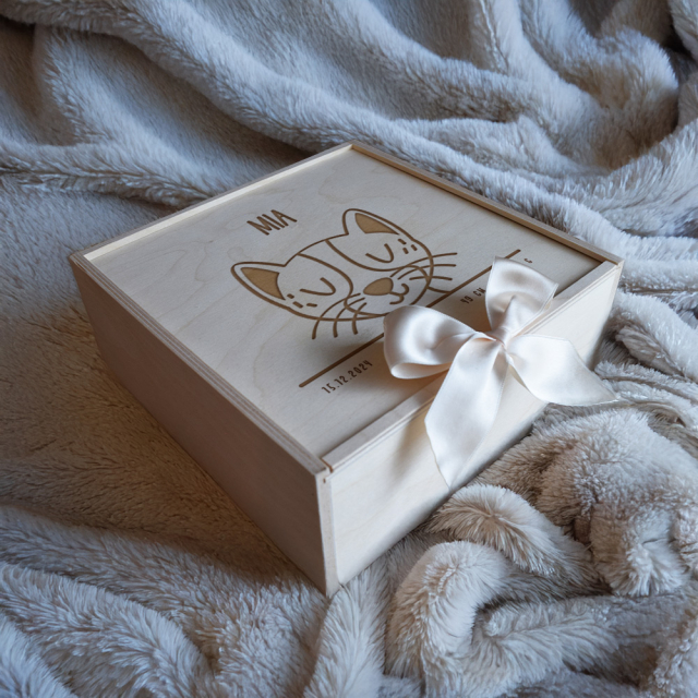 Erinnerungskiste zur Geburt - mit niedlichen Tiermotiven - Personalisierbar